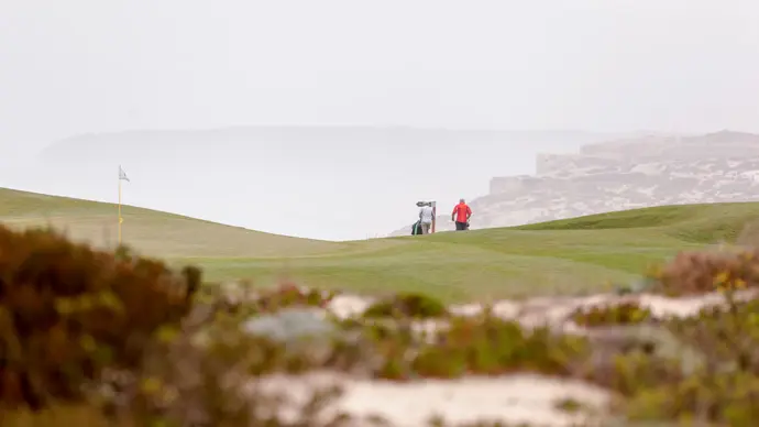 Portugal golf courses - Praia Del Rey - Photo 12
