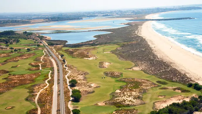 Portugal golf courses - Palmares Golf Course - Photo 5