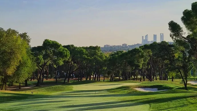 Spain golf courses - Villa de Madrid Golf Black Course - Photo 4
