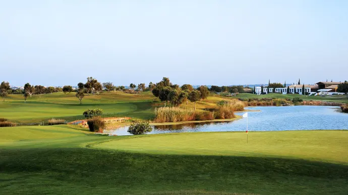 Portugal golf holidays - Vilamoura Victoria Golf Course