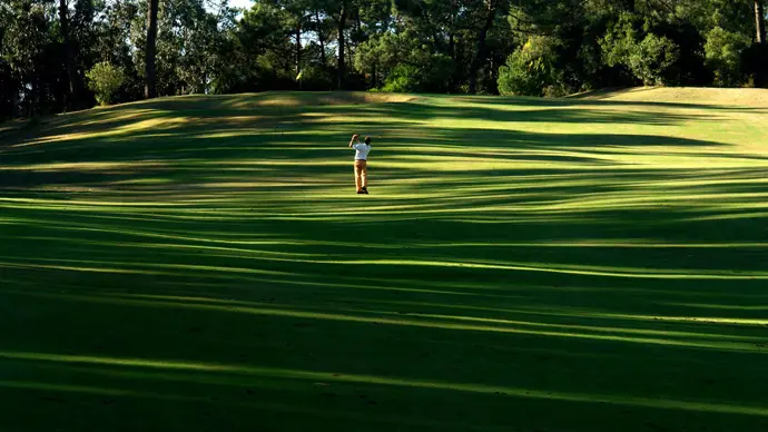 Portugal golf courses - Lisbon Sports Club - Photo 13