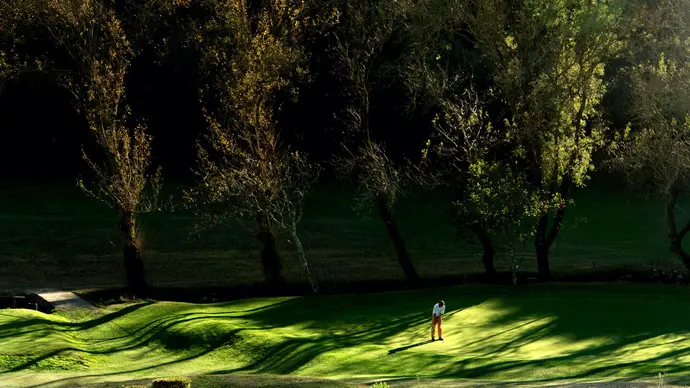 Portugal golf courses - Lisbon Sports Club - Photo 11