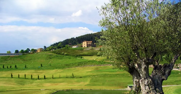 Spain golf courses - Villaviciosa Golf Course - Photo 4