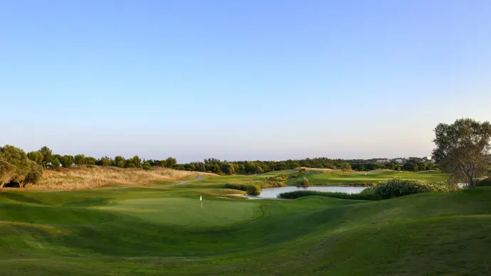 Portugal golf courses - Vilamoura Victoria Golf Course - Photo 7