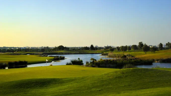 Portugal golf courses - Vilamoura Victoria Golf Course - Photo 9
