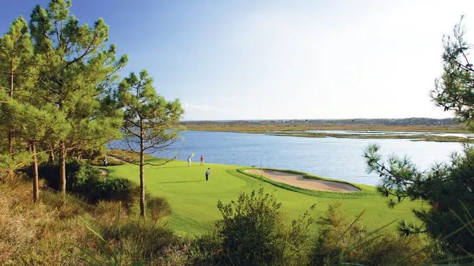 Portugal golf courses - San Lorenzo Golf Course - Photo 9